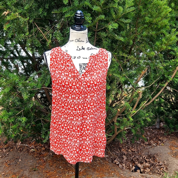 AVA CHRISTINE ▪︎ Sleeveless Tunic, V-Neck, Floral Print in a rusty red, L - Picture 1 of 8